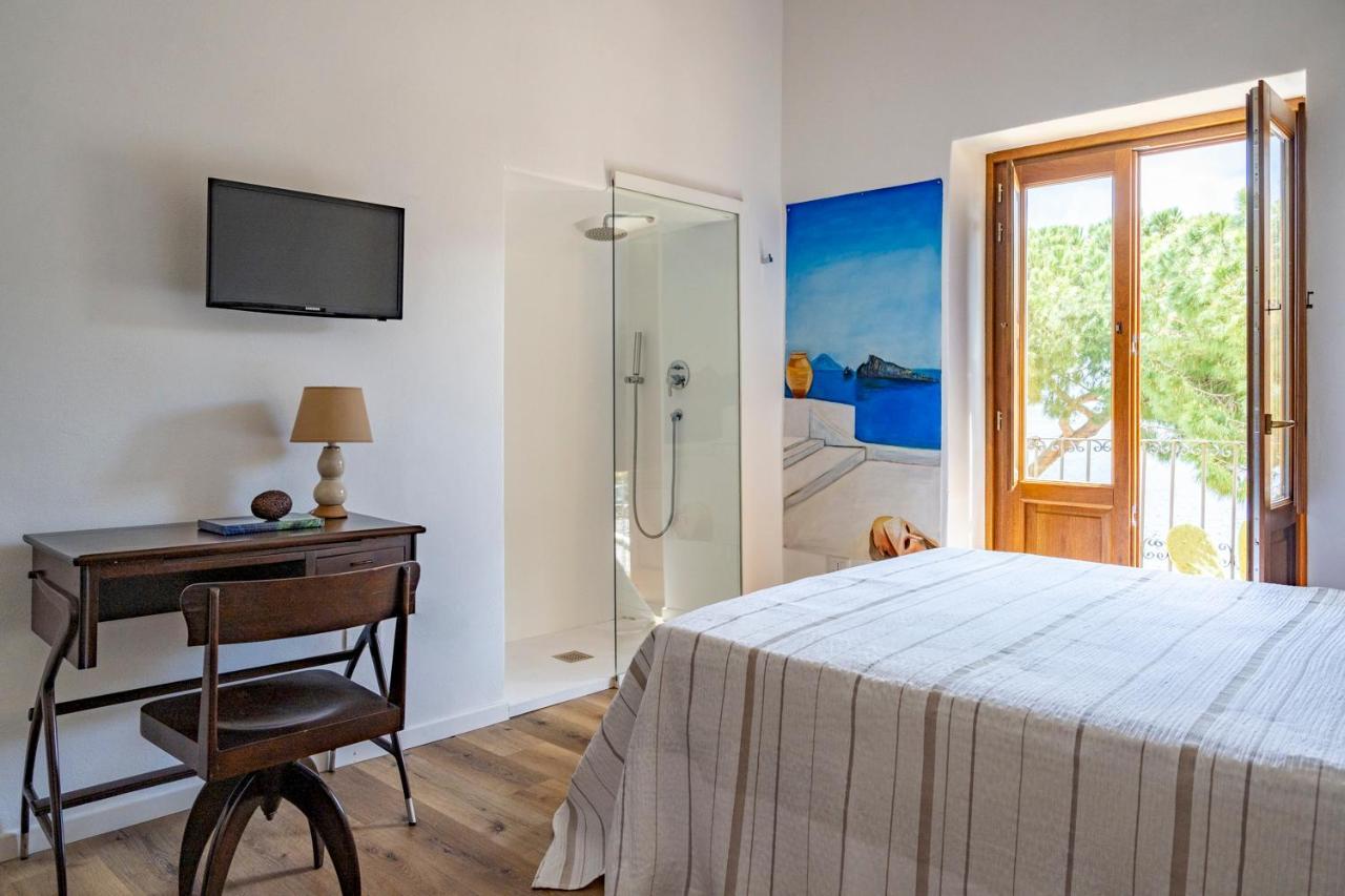 Iancura - B&B Di Design A Salina Santa Marina Salina Buitenkant foto